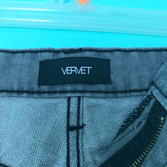 NWOT Vervet Grey Denim Shorts - Picture 3 of 3